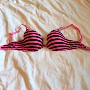 Victoria’s Secret PINK 34D Bra